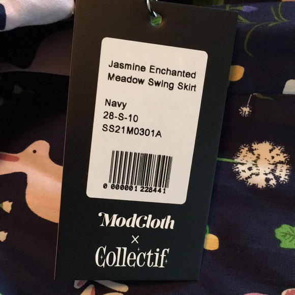 NWT Modcloth X Collectif Jasmine Enchanted Meadow Swing 50s retro circle skirt - Picture 8 of 17
